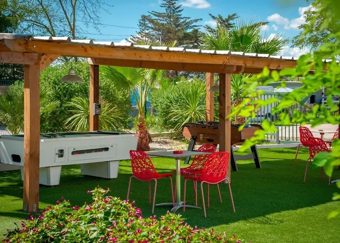 Кемпинг Mobile-home Avec Terrasse Pour 4, Cuisine Equipee - Api-1-52-1085 *